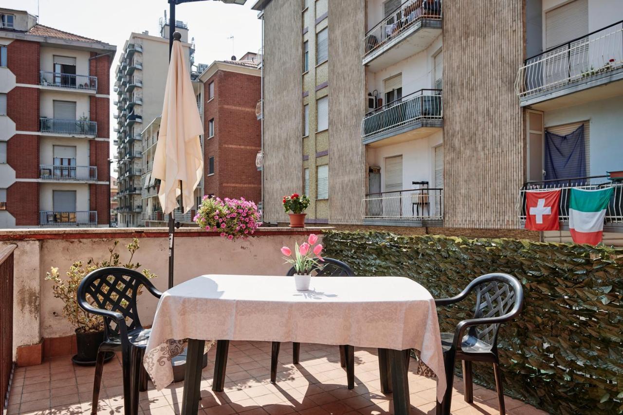Terrazza Di Alfieri - Alloggio Con Terrazza Privata Nel Centro Di 아스티 외부 사진